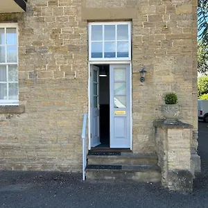 Mowbray Grange Apartment